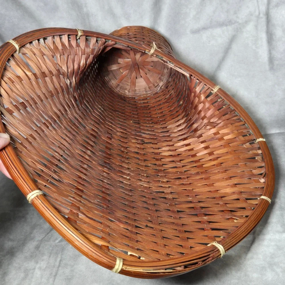 Wicker Fan Back Spade Rattan‎ Basket Planter Vintage MCM Boho